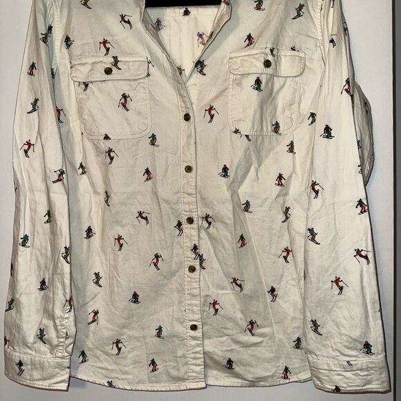 Eddie Bauer Large Ski Snowboard Pattern Cream Button Down Collared Flannel Shirt - Picture 2 of 10